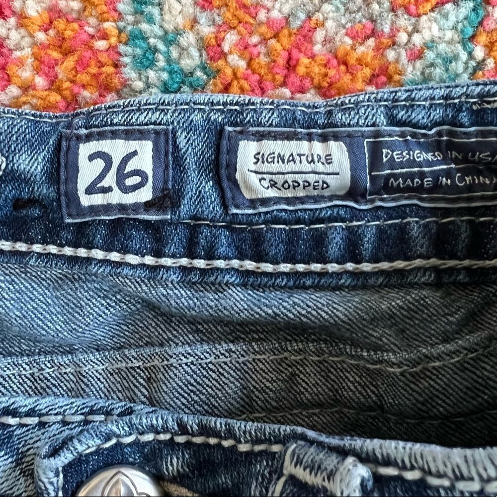 Miss Me Signature Cropped jeans geometric embroidered pockets rhinestones Y2K - Picture 10 of 15